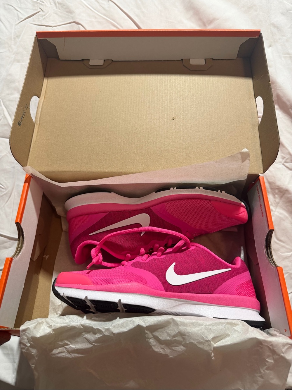 Nike Women’s In-Season TR 4 Pink Training Shoes Size 5 – NEW w/ Box & Tags